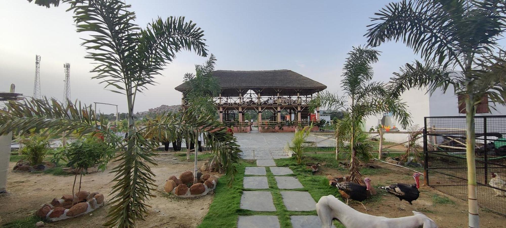 Vanya The Exotic World Resort Hampi Ngoại thất bức ảnh