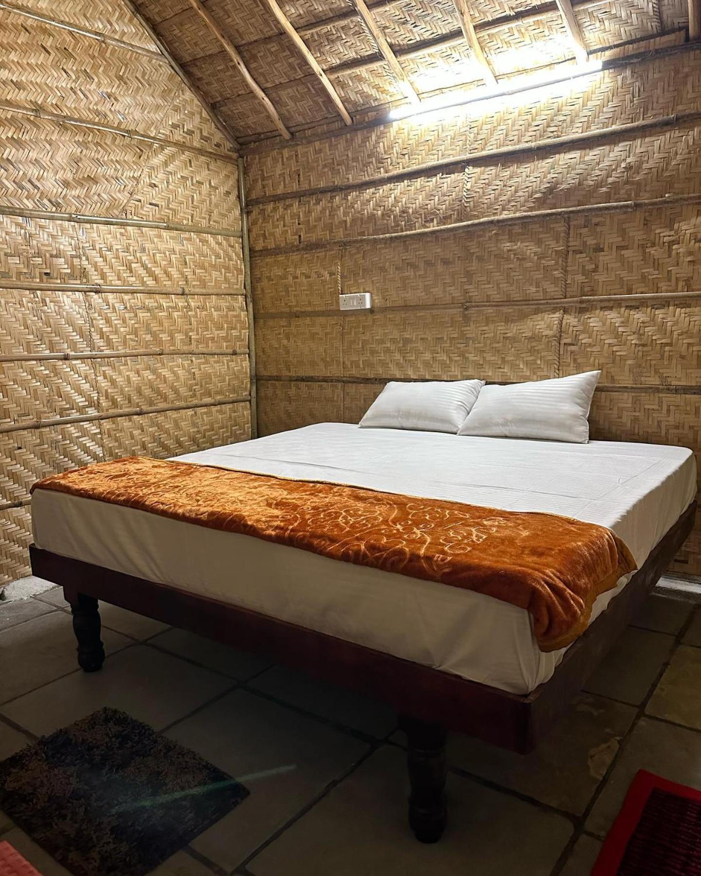 Vanya The Exotic World Resort Hampi Ngoại thất bức ảnh